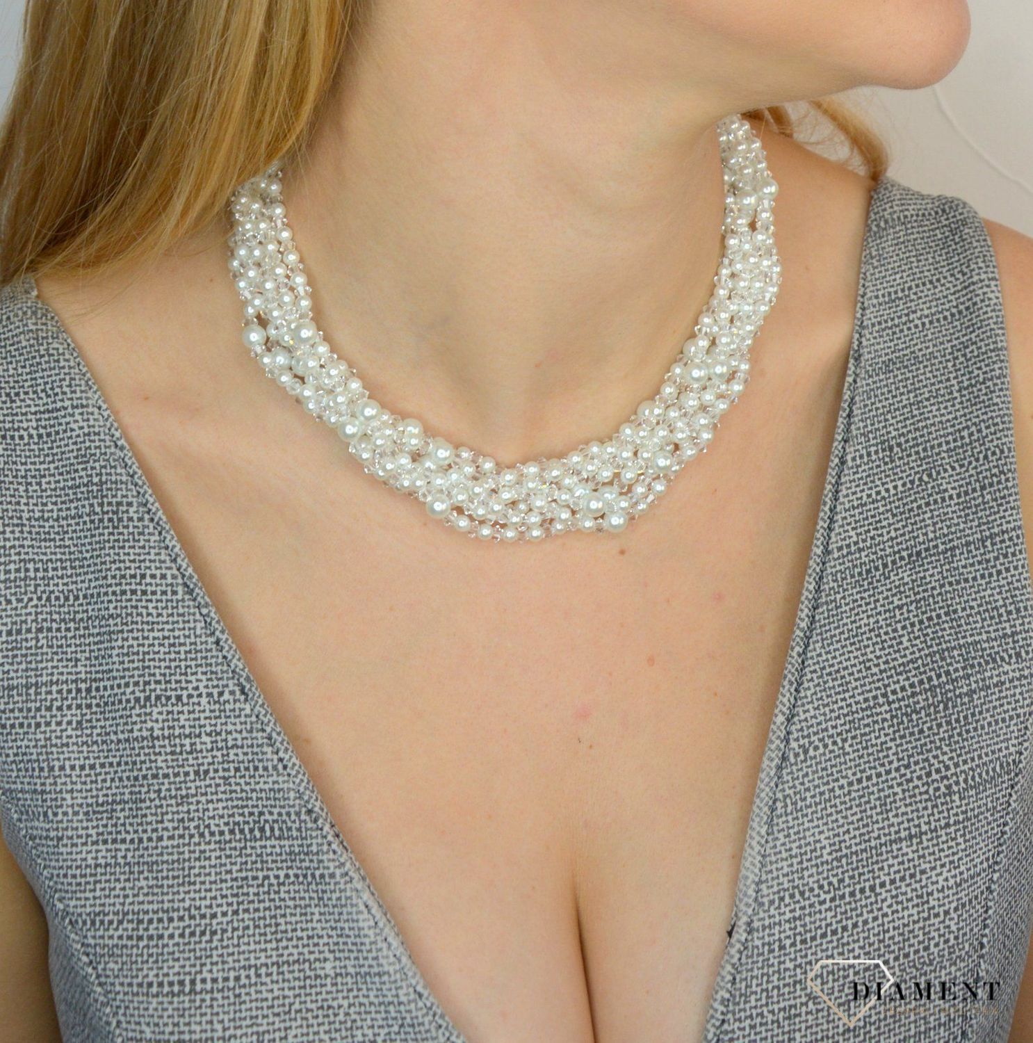 Naszyjnik Swarovski element i perełki syntetyczne NR 624 wykonana ze srebra próby 925 oraz ekskluzywnych kryształów Swarovski® crystals. Biżuteria naszyjnik Swarovski Radziszewska1.jpg